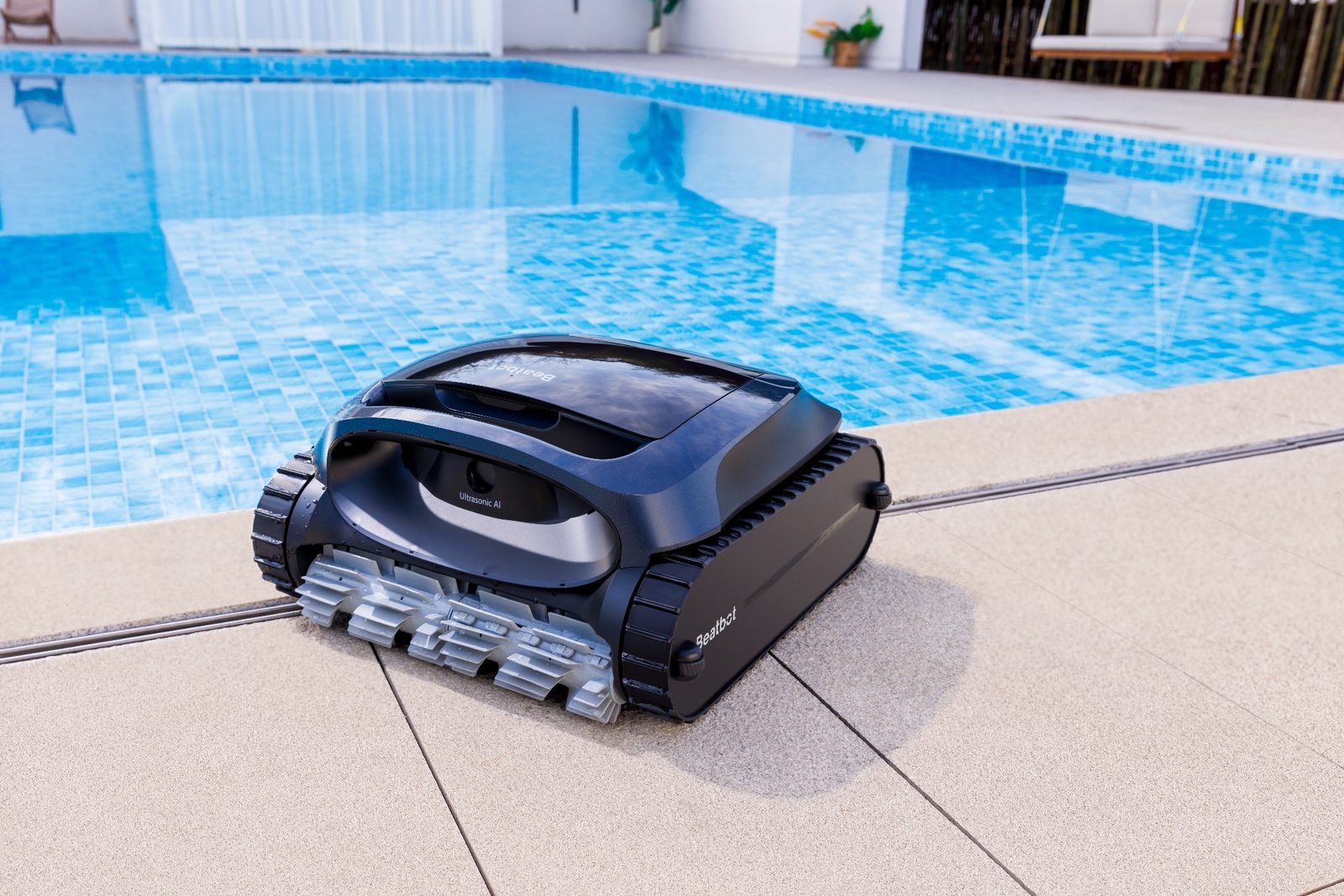 Beatbot AquaSense 2 mit App - Steuerung, kabelloser Poolroboter - Hytek Pool Shop